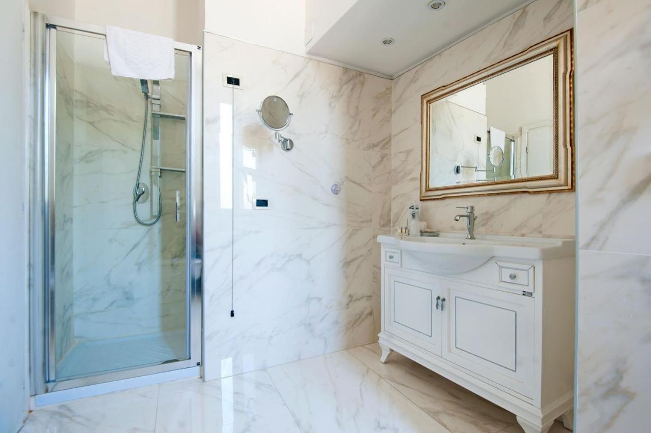 Royal House 3* Rom