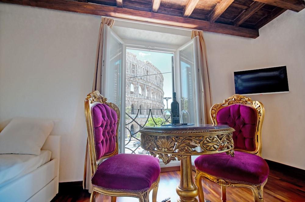 Royal House Gasthof 3*