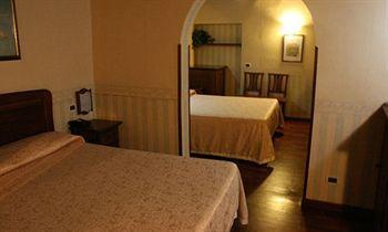Royal House Gasthof Rom